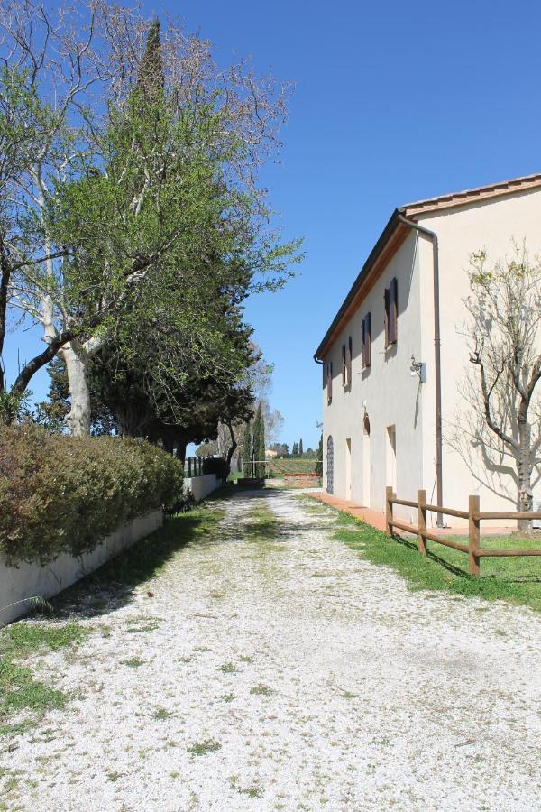 Agriturismo Poggio Agli Ulivi Riotorto Exterior foto